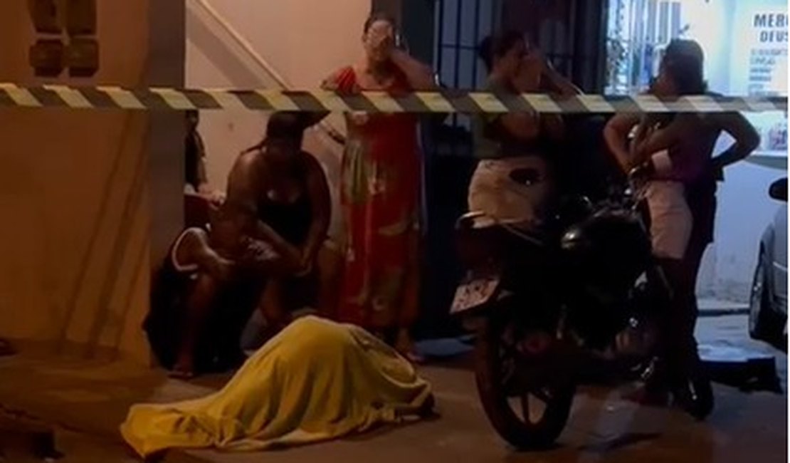 Ataque a tiros deixa dois trabalhadores mortos no Benedito Bentes, em Maceió