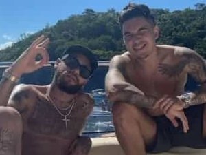 Após polêmica por festa, Neymar deve passar o ano-novo em SC com a família