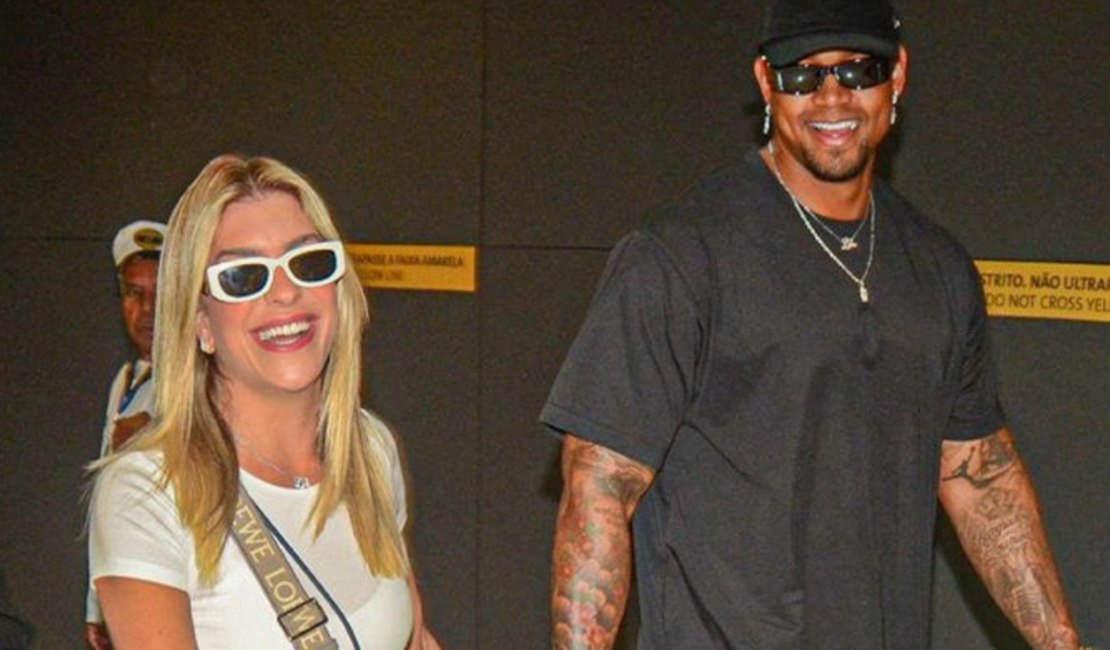 Leo Santana celebra cinco anos de casado com Lore Improta: Se depender de mim, ficarei por milhares de anos