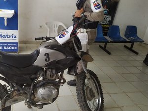 Motocicleta roubada é recuperada sem chassi em Matriz de Camaragibe