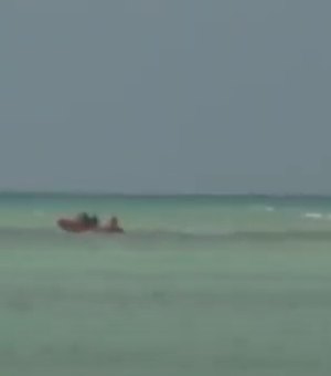 Bombeiros procuram por mergulhador desaparecido na Praia de Pajuçara