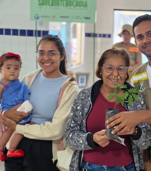 Arapiraca Verde Itinerante leva serviços e aproxima população de ações ambientais