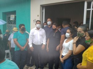 Sepultamento de policial é marcado pela comoção