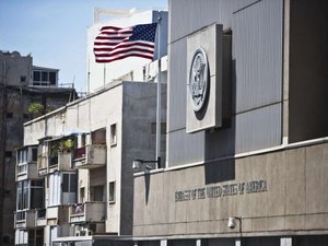 Homem é detido após disparar diante da embaixada dos EUA na Turquia