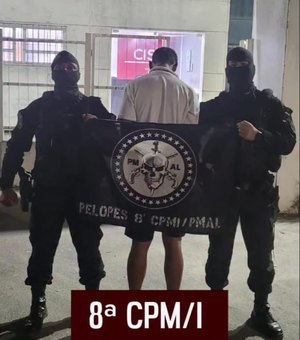 Jovem de 18 anos é preso com arma e drogas em São Luís do Quitunde