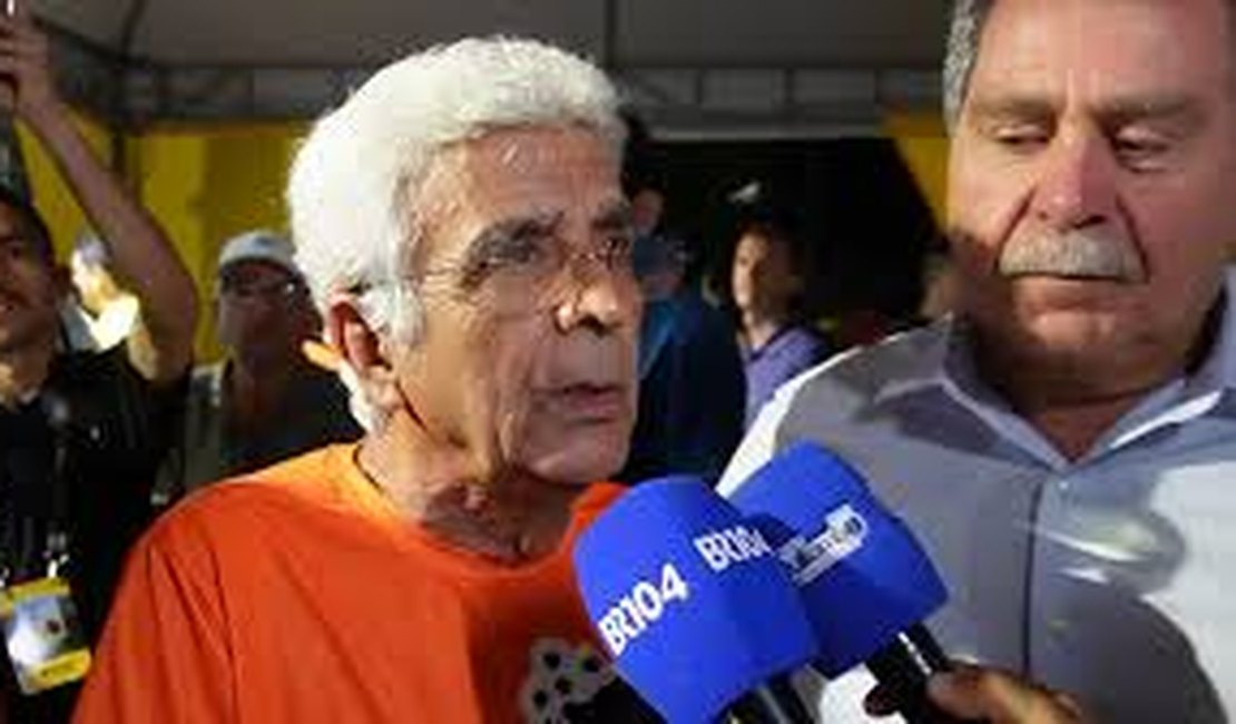 Ex-prefeito Iran Menezes, prega a união de todos para contribuir no desenvolvimento e progresso de União dos Palmares