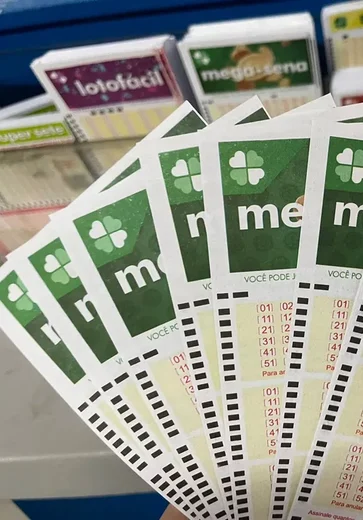 Mega-Sena acumula para R$ 52 milhões; veja os números sorteados