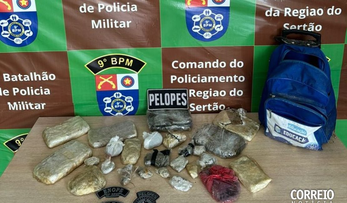 Mochila com quase 2,5kg de maconha é abandonada perto de escola em Delmiro Gouveia
