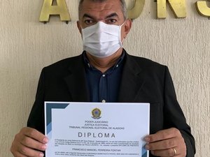 Chicão é diplomado prefeito de Paulo Jacinto e diz que população “se libertou”