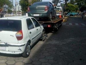Clandestinos: fiscalização remove veículos no Feitosa, em Maceió