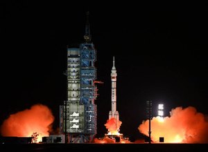 China traça planos para colocar astronautas na Lua e em Marte