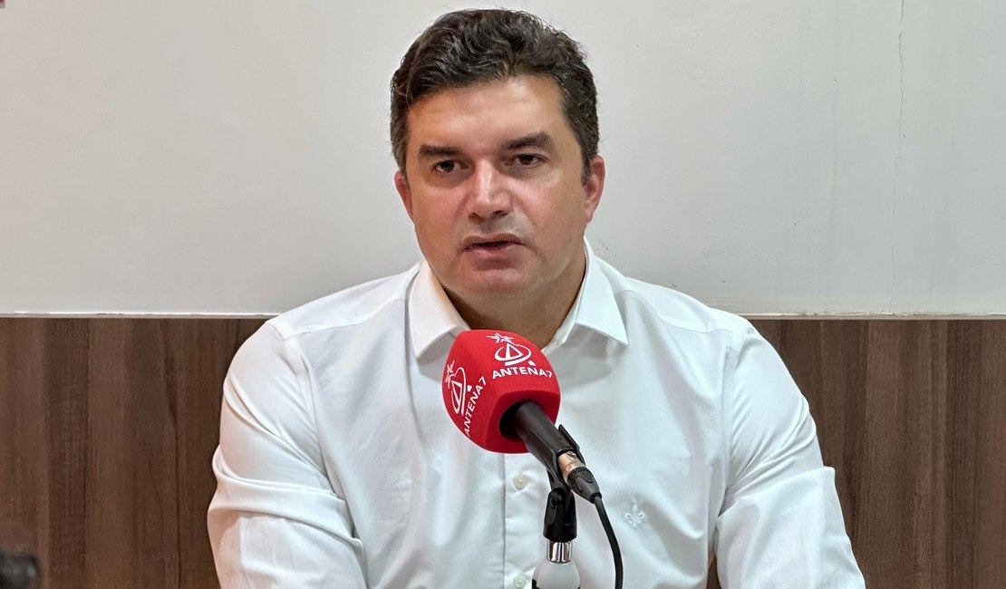 Rui Palmeira está buscando grupos políticos para fortalecer chapa do PSD em 2026