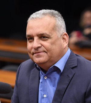 Alfredo Gaspar lidera disputa ao Senado em Alagoas