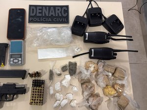 Operação prende três suspeitos e apreende drogas e armas em Coruripe e Feliz Deserto