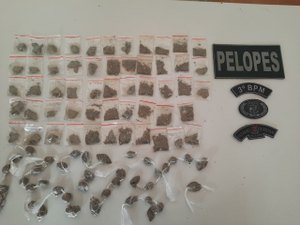 Jovem é preso com maconha no telhado de residência em Arapiraca
