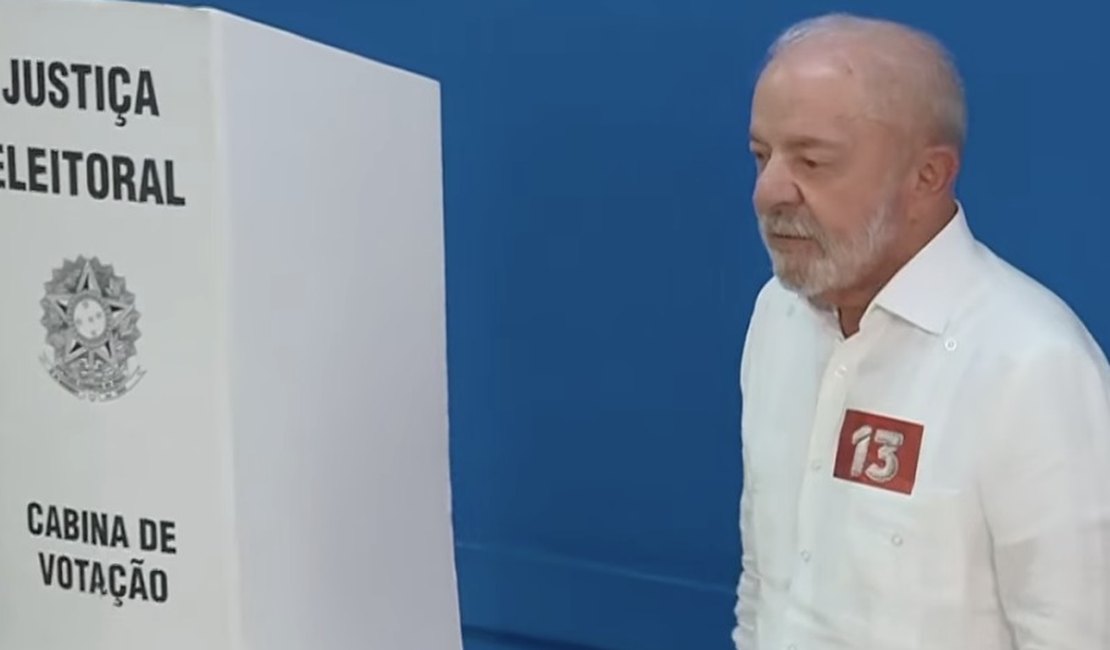 Lula vota na Grande SP e fala em ‘cumprir papel por causa do povo brasileiro’