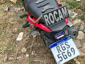 Rocam encontra moto abandonada com queixa de roubo ou furto durante rondas em Arapiraca