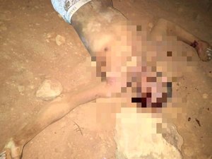 Suspeito de cometer assaltos, usando tornozeleira eletrônica, é espancado por populares no Agreste