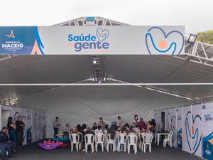 Programa Saúde da Gente chega ao Benedito Bentes e garante assistência às mulheres da região