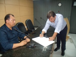 Jario Barros toma posse e é o novo presidente da Câmara Municipal de Arapiraca