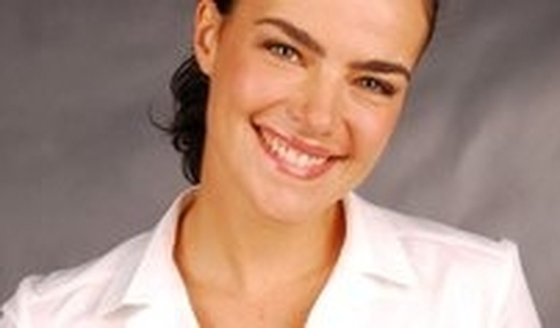 Longe dos holofotes, Ana Paula aparece 'diferente' ao lado do marido no Pan, em Toronto