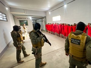 Operação transfere 600 reeducandos para novo presídio