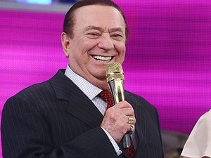 Raul Gil rompe com o SBT e não fará mais parte do quadro de apresentadores em 2017