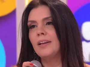 Cantora Simony anuncia cura de câncer de intestino após tratamento com imunoterapia