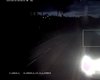 Vídeo flagra momento em que carro de sargento da PM colide com caminhão na BR-104, em Branquinha