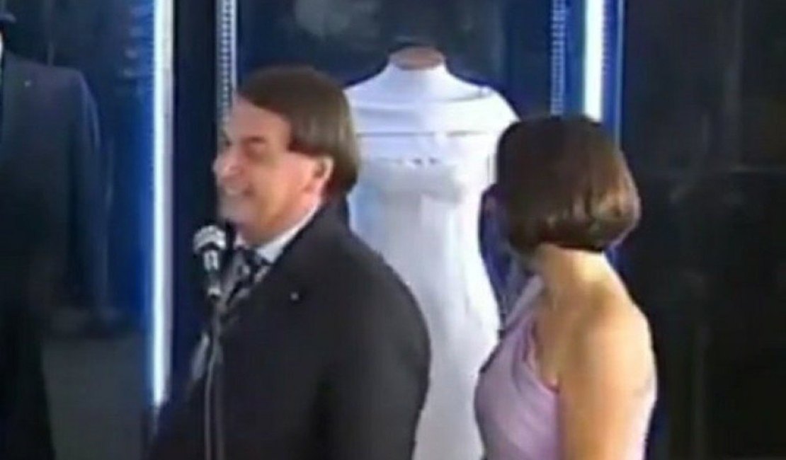 Beiçola? Cabelo de Bolsonaro vira um dos assuntos mais comentados do Twitter
