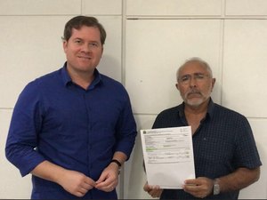 Ministro Marx anuncia liberação de R$ 2,9 milhões para saúde em Delmiro