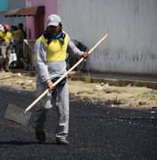 Obras de drenagem e pavimentação beneficiam mais de 200 ruas na parte alta