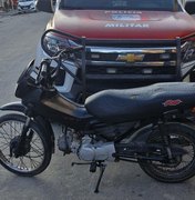 Polícia Militar recupera motocicleta furtada e entrega à proprietária em Flexeiras