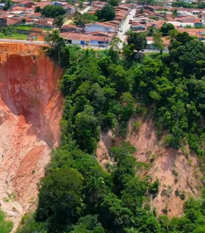 Defesa Civil interdita trânsito em área afetada por voçoroca em Rio Largo