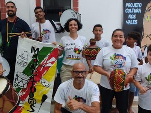 CMEI Mestra Virgínia realiza oficina de Maracatu para a comunidade escolar