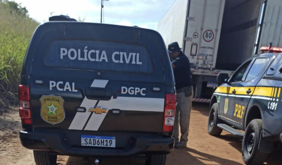 PRF em Alagoas localiza caminhão abandonado, objeto de roubo de carga, em Campo Alegre