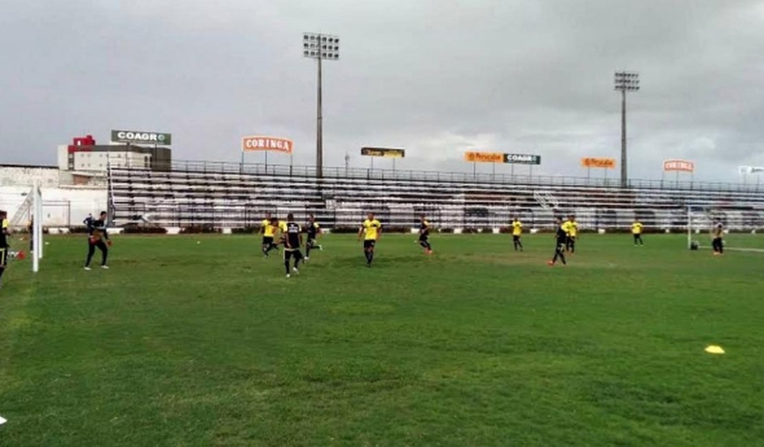 Jogadores do ASA se reapresentam nesta quinta (17)