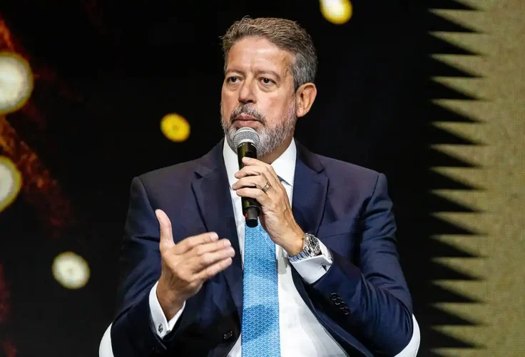 PP pressiona Arthur Lira para entrega de cargos no governo Lula
