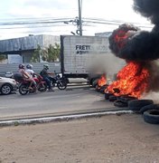 [Vídeo] Após assassinato de motorista por app, categoria bloqueia pontos da capital