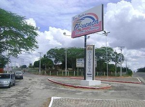 Prefeitura de Olivença contrata empresa de Pernambuco para concurso sem licitação
