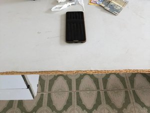 Homem é preso por tráfico de drogas no bairro Cacimbas