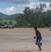 Homem é preso após perseguição policial e troca de tiros na BR-316, em Estrela de Alagoas