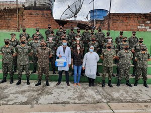 Atiradores do Tiro de Guerra de Arapiraca recebem primeira dose da vacina contra a Covid-19