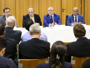 Governo anuncia edital para sete mil leitos em comunidades terapêuticas