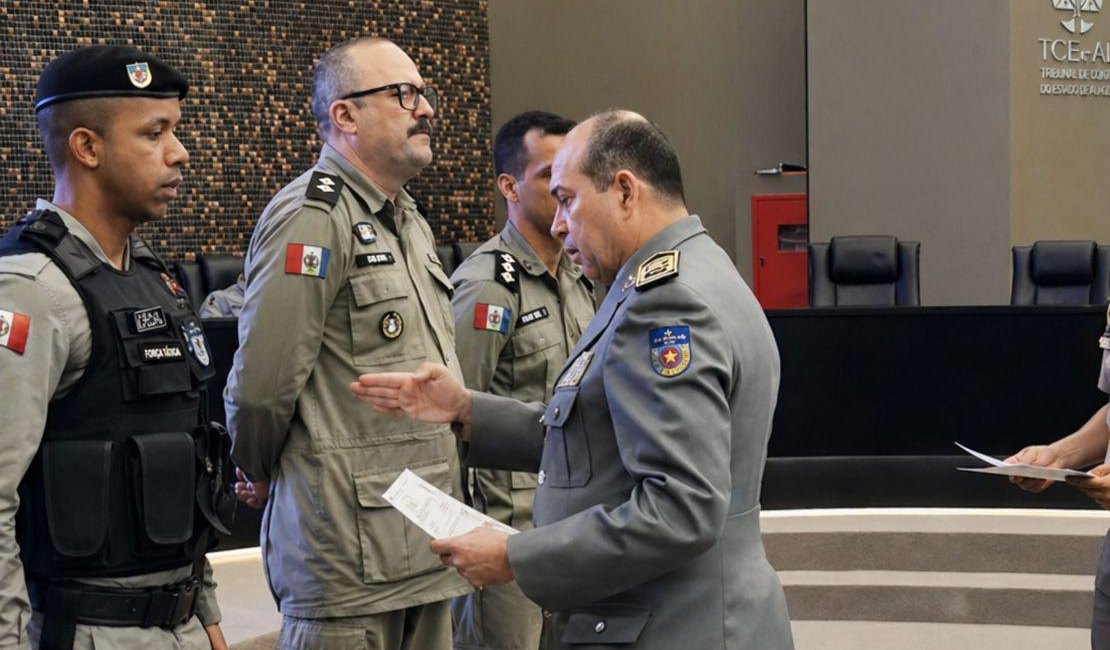 Pelo terceiro ano seguido, tenente Wuilams Leite é homenageado como Oficial Destaque da PMAL