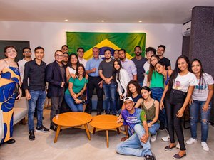 Collor defende política para inserção da juventude no mercado de trabalho