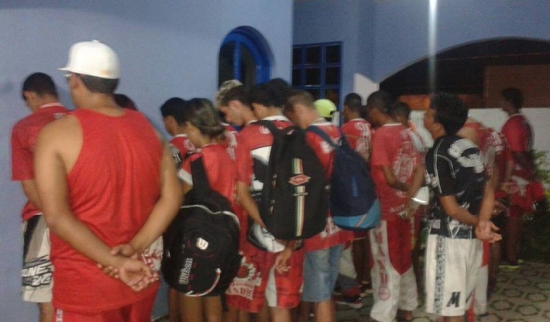 Torcedores do CRB são presos após assalto na AL 220