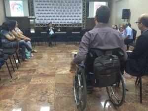 Procon participa de mesa redonda na Bienal do Livro
