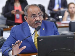 Governo quer senador do 'dinheiro da cueca' fora da vice-liderança
