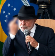 Lula mostra dedo do meio durante evento oficial do governo